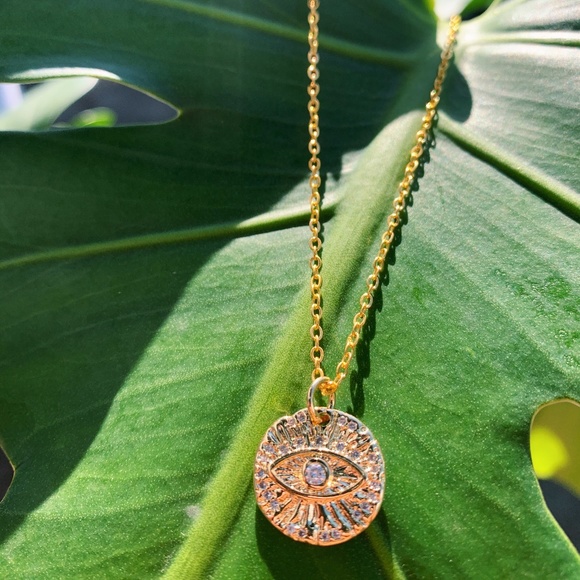 Jewels By Jas Jewelry - Evil eye Gold Necklace 🧿✨